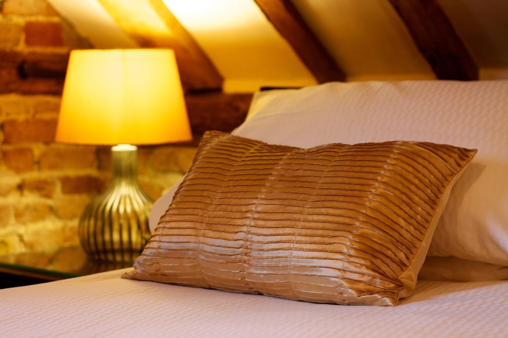 Colston Hall Farmhouse B&B แฟรมลิงงัม ห้อง รูปภาพ