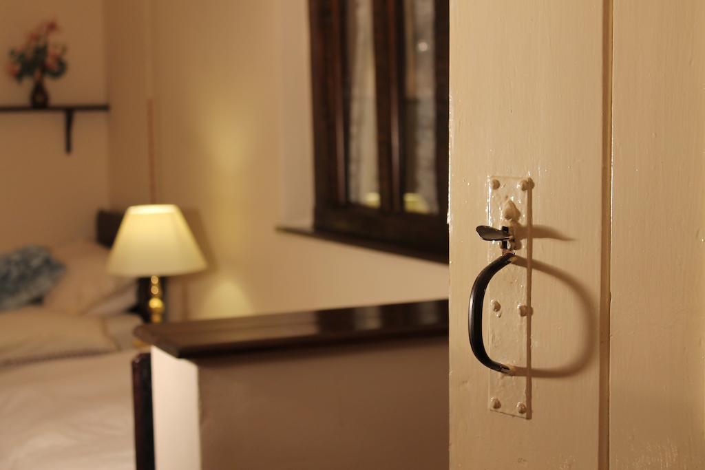 Colston Hall Farmhouse B&B แฟรมลิงงัม ห้อง รูปภาพ