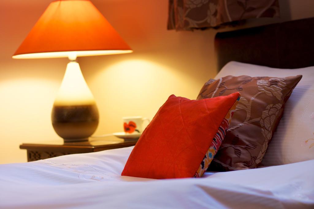 Colston Hall Farmhouse B&B แฟรมลิงงัม ห้อง รูปภาพ